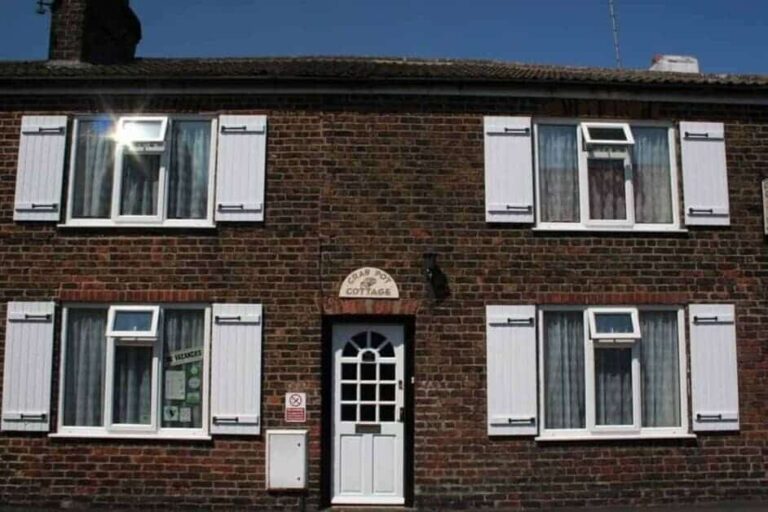 crab pot cottage featured on bridlington net business directoryg 768x512