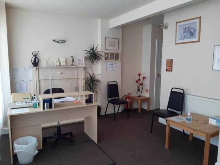 face factory featured on bridlington net business directory 768x576