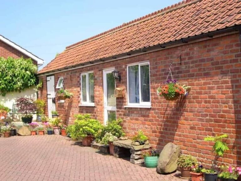 stables bed and breakfast featured on bridlington net business directory 768x576