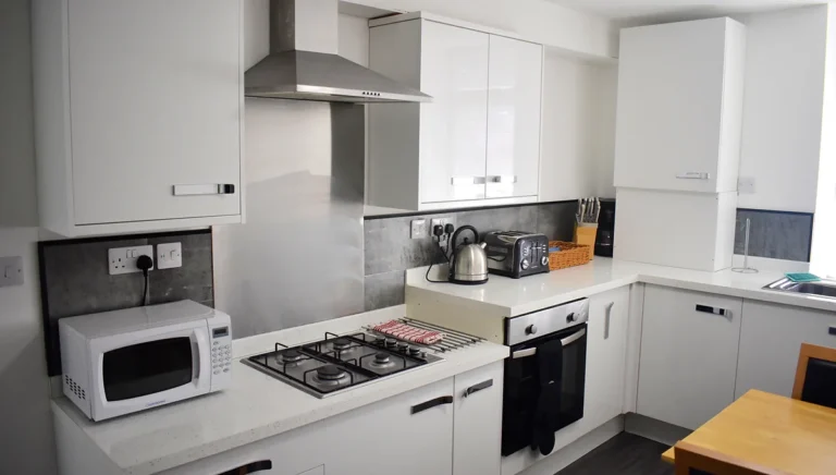 kitchen 768x436